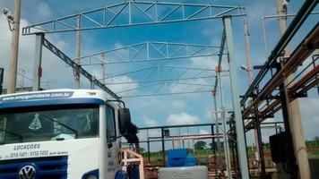 Fabricação e montagem de estruturas metálicas Fabricação e montagem de estruturas metálicas